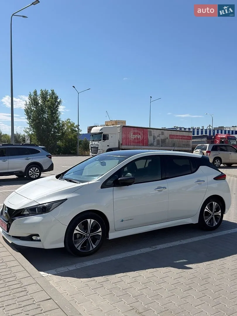 2018 Nissan Leaf - мініатюра 11