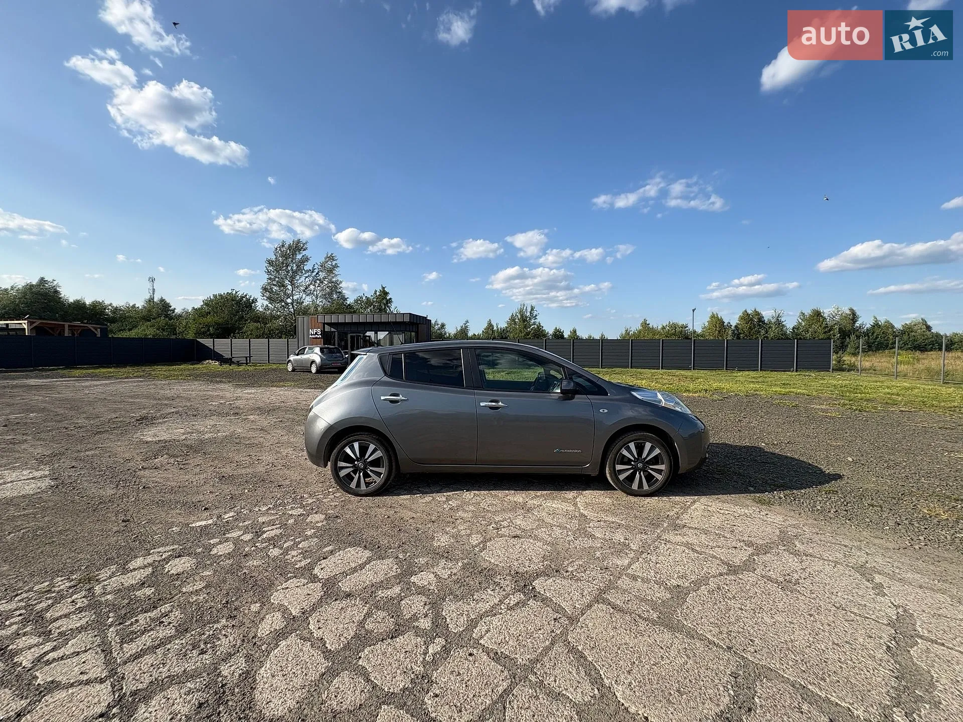 2016 Nissan Leaf - мініатюра 12