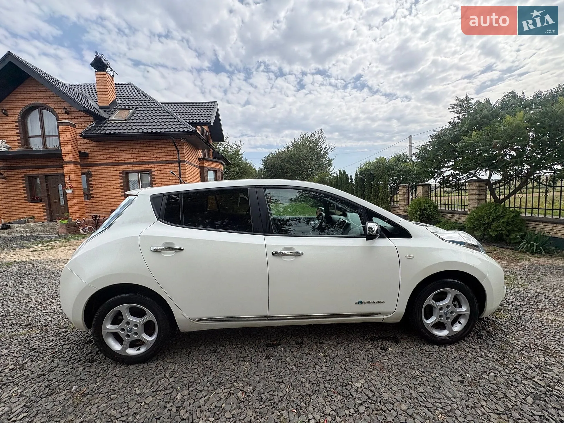2014 Nissan Leaf - мініатюра 14