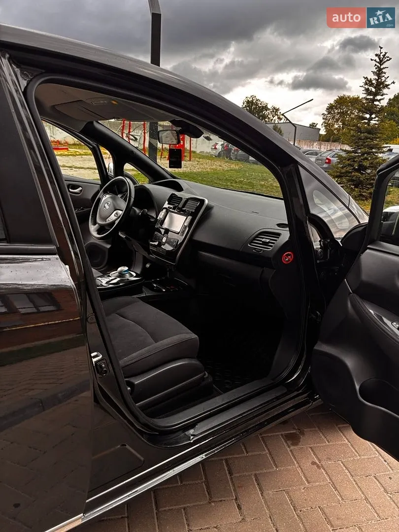 2014 Nissan Leaf - мініатюра 25