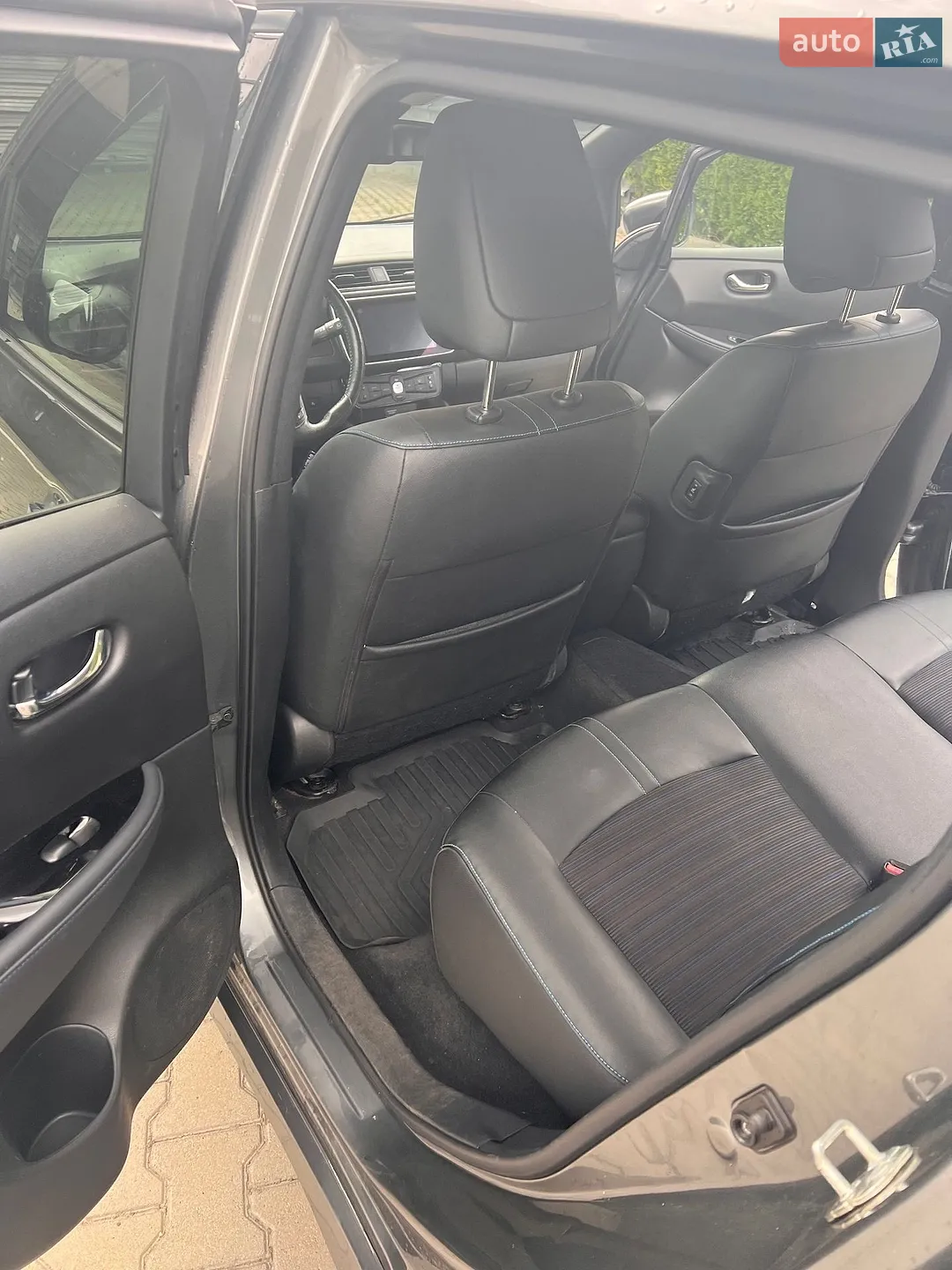 2019 Nissan Leaf - мініатюра 10