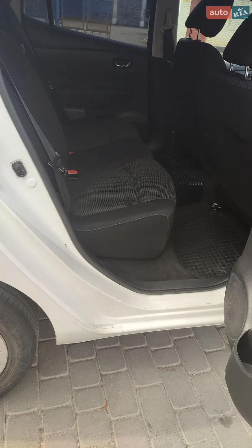 2015 Nissan Leaf - мініатюра 6