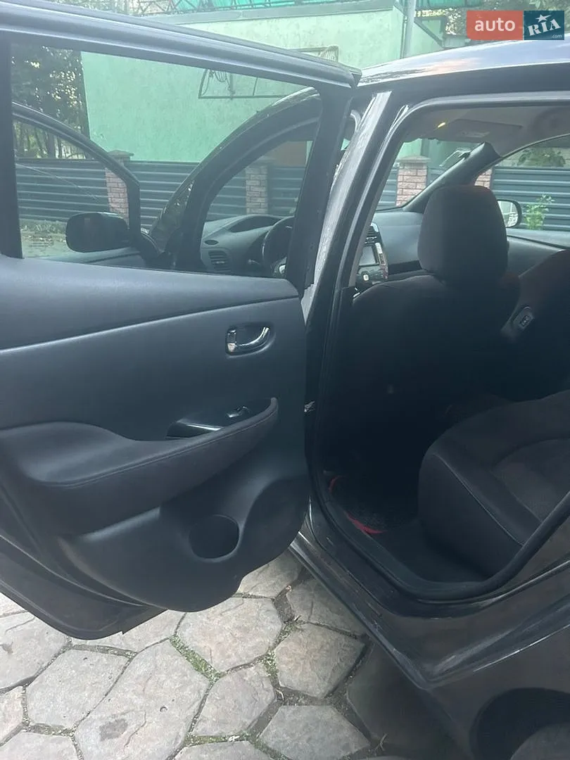 2014 Nissan Leaf - мініатюра 8