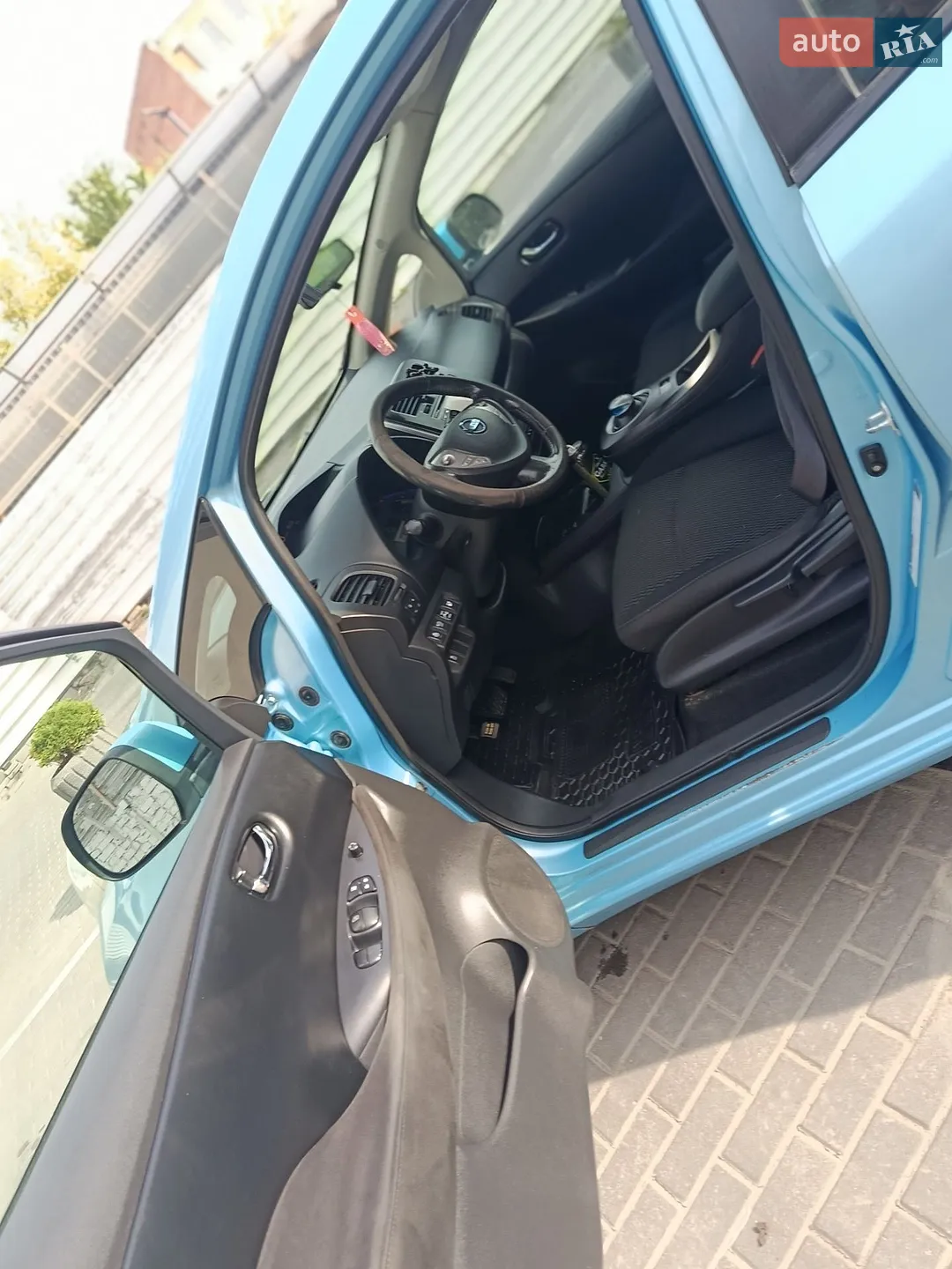 2015 Nissan Leaf - мініатюра 5