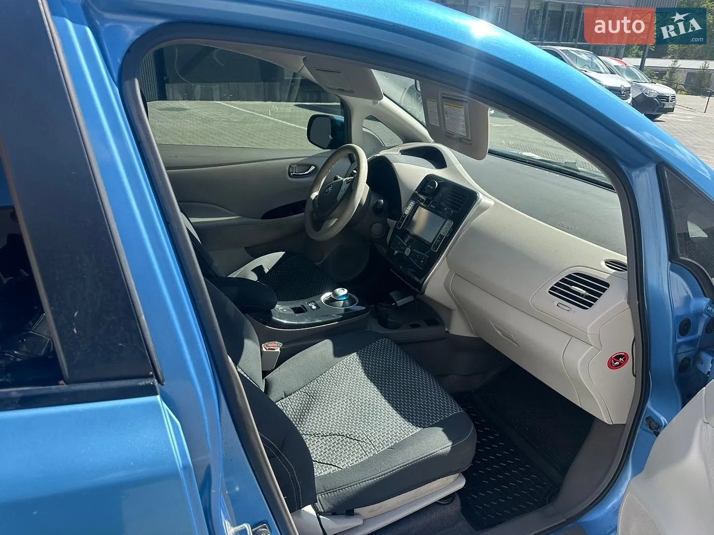 2012 Nissan Leaf - мініатюра 34
