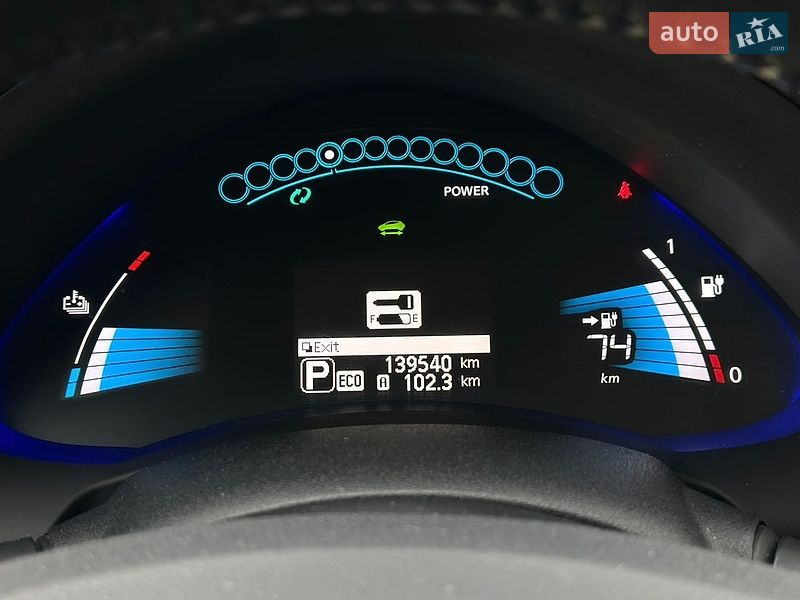 Хэтчбек Nissan Leaf 2014 в Тернополе