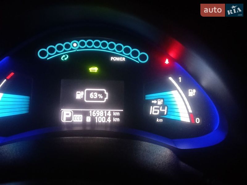 Хэтчбек Nissan Leaf 2013 в Одессе