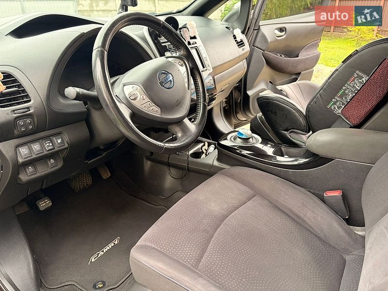 Хэтчбек Nissan Leaf 2016 в Житомире