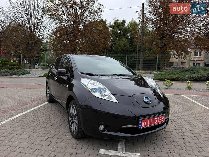Хэтчбек Nissan Leaf 2014 в Луцке
