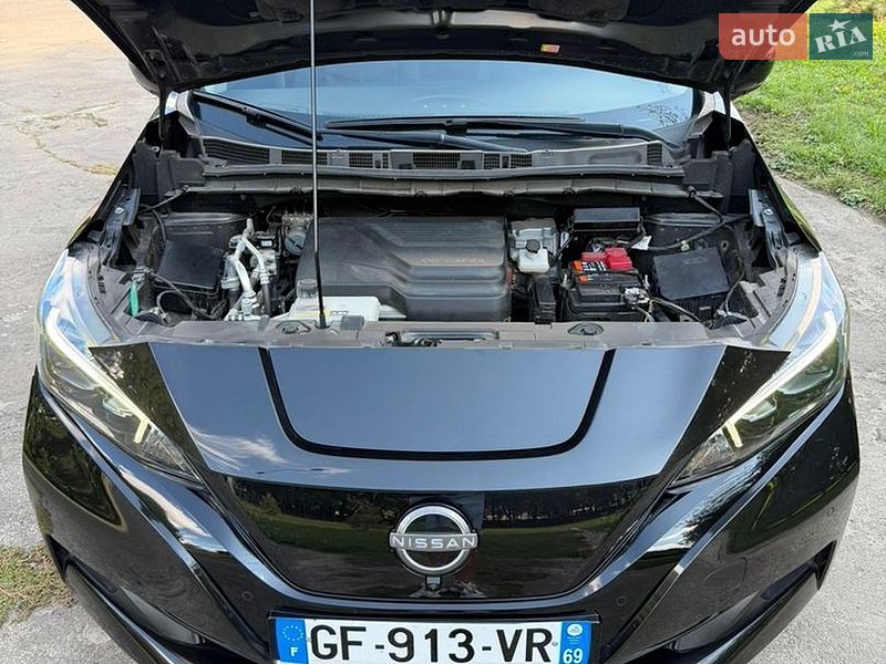 Хэтчбек Nissan Leaf 2022 в Ровно