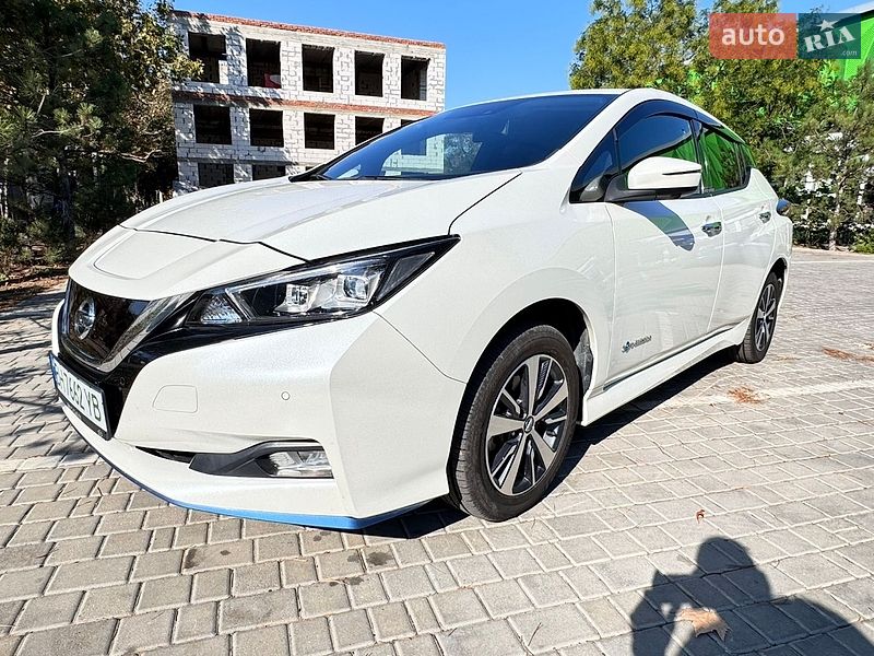 Хэтчбек Nissan Leaf 2019 в Белгороде-Днестровском