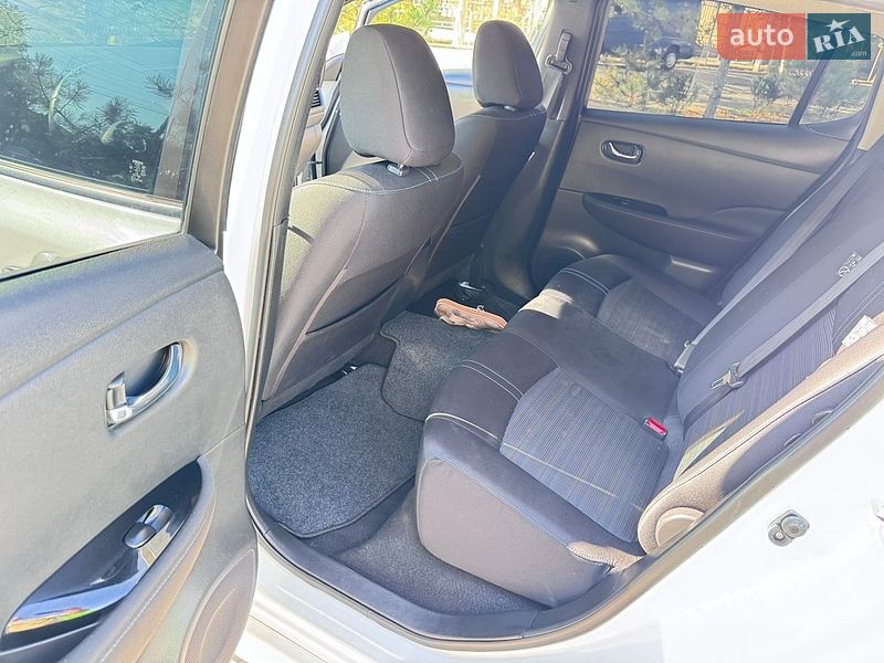 Хэтчбек Nissan Leaf 2019 в Белгороде-Днестровском
