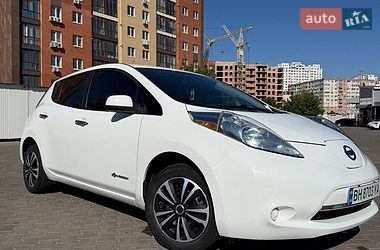 Хетчбек Nissan Leaf 2014 в Одесі