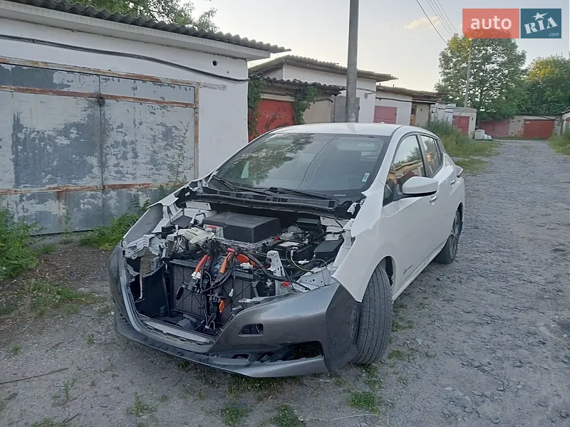 Nissan Leaf 2018
