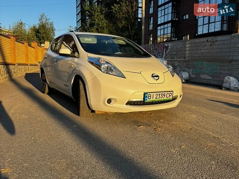 Nissan Leaf 2016