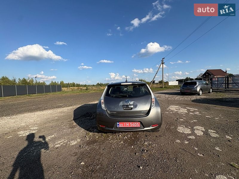 Хетчбек Nissan Leaf 2014 в Луцьку