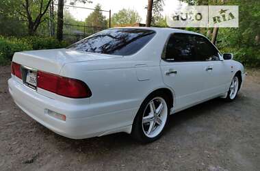 Седан Nissan Leopard 1996 в 