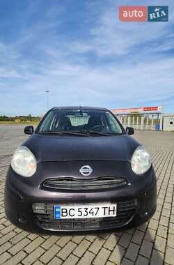 Хетчбек Nissan March 2011 в 