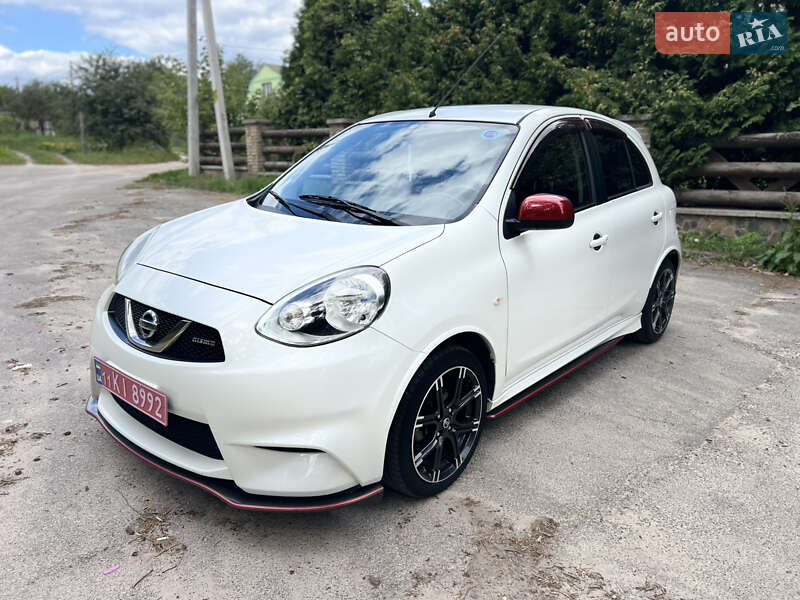 Хэтчбек Nissan March 2015 в 