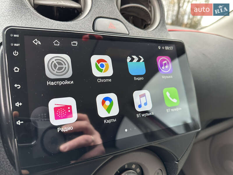 Хетчбек Nissan March 2010 в Житомирі