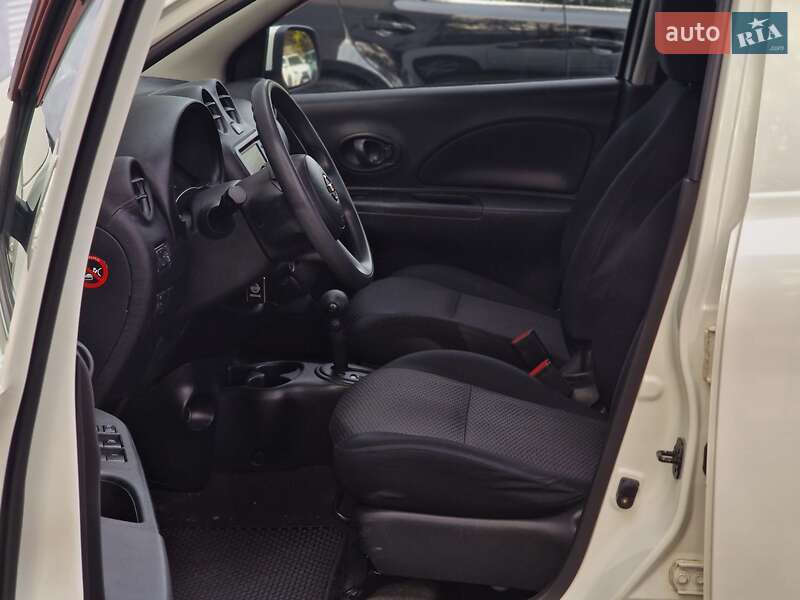 Хетчбек Nissan March 2012 в Одесі фото 42 Хетчбек Nissan March 2012 в Одесі