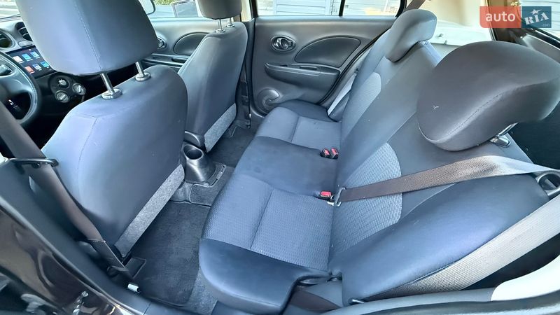 Хэтчбек Nissan March 2013 в Киеве