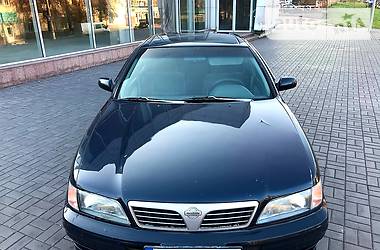 Седан Nissan Maxima 1996 в Каменском