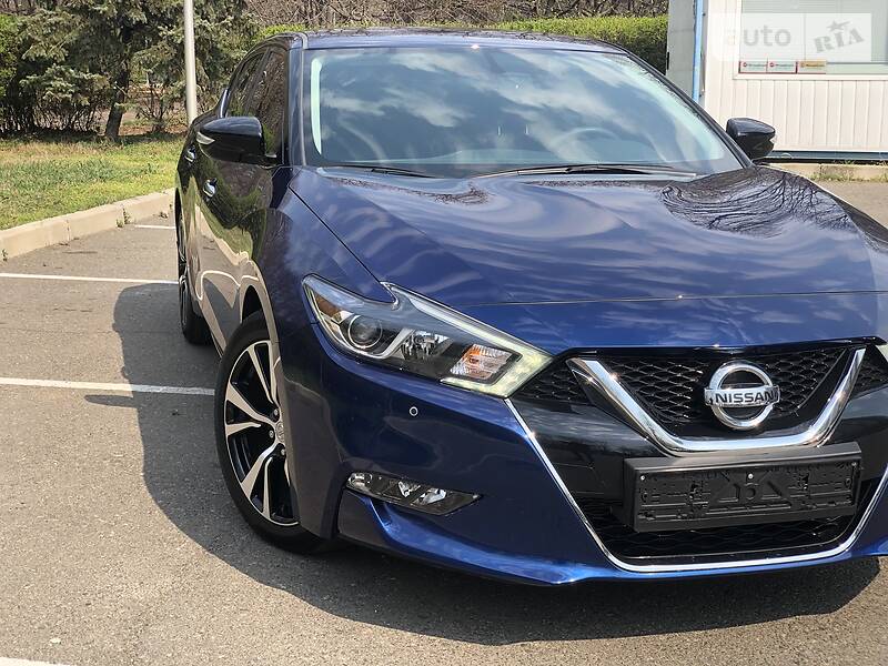 Седан Nissan Maxima 2018 в Одесі