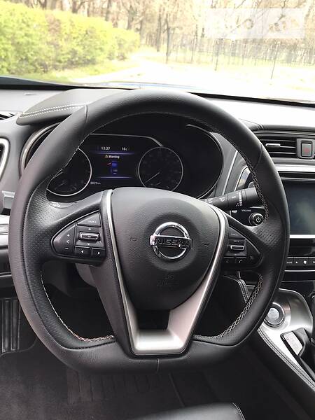 Седан Nissan Maxima 2018 в Одесі
