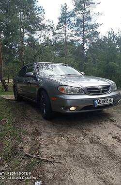 Седан Nissan Maxima 2002 в Днепре