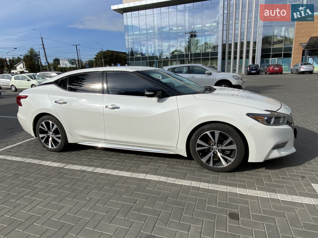 2016 Nissan Maxima - мініатюра 5