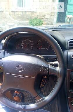 Седан Nissan Maxima 1997 в 