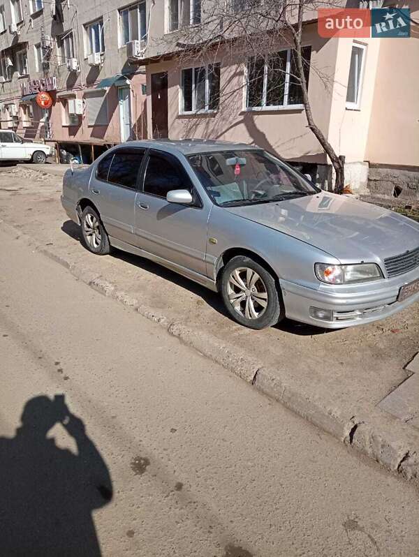Седан Nissan Maxima 1996 в Одессе фото 3 Седан Nissan Maxima 1996 в Одессе