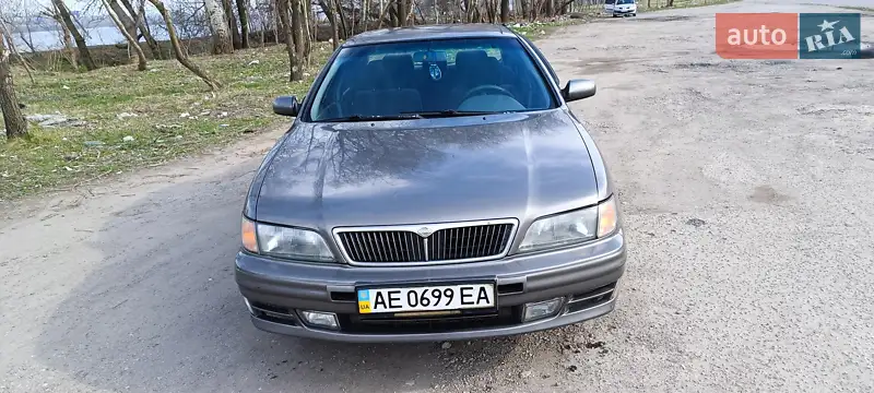 Nissan Maxima 1998