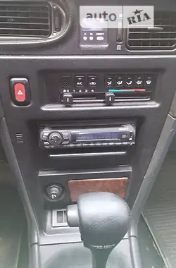 Nissan Maxima 1990