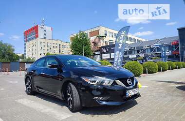 Седан Nissan Maxima 2017 в Львове