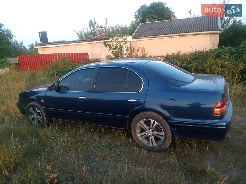 Седан Nissan Maxima 1996 в Каменском фото 4 Седан Nissan Maxima 1996 в Каменском