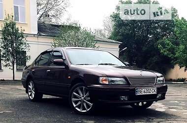 Седан Nissan Maxima 1999 в Вознесенську