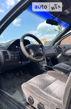 Седан Nissan Maxima 1999 в 