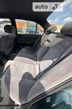 Седан Nissan Maxima 1999 в 