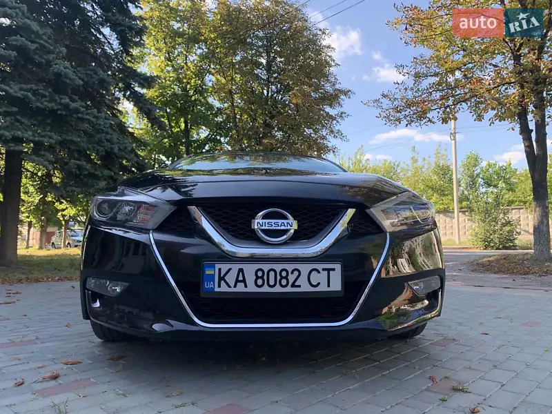 Nissan Maxima