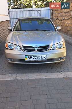 Седан Nissan Maxima 2003 в Николаеве