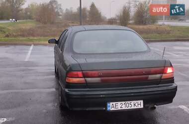 Седан Nissan Maxima 1997 в Дніпрі