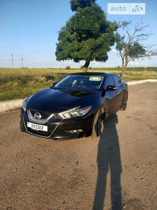 Седан Nissan Maxima 2016 в Днепре