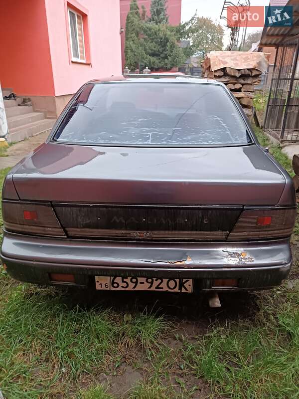 Седан Nissan Maxima 1991 в Рахові