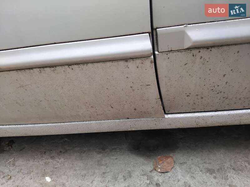 Седан Nissan Maxima 1991 в Слов'янську