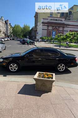 Седан Nissan Maxima 2001 в Одесі
