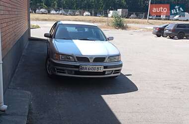 Седан Nissan Maxima 1995 в 