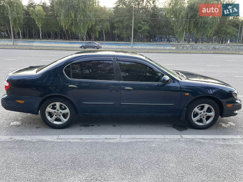 Nissan Maxima 2001