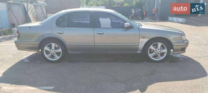 Седан Nissan Maxima 1998 в Килии фото 8 Седан Nissan Maxima 1998 в Килии